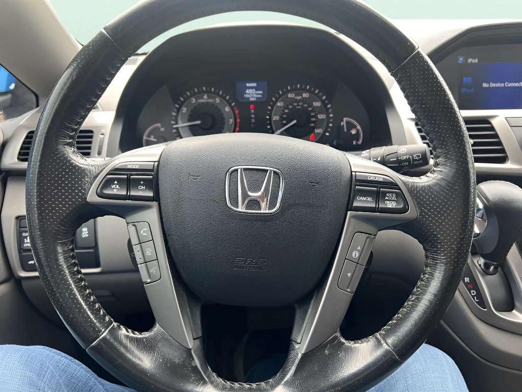 2016 Honda Odyssey - $15,995