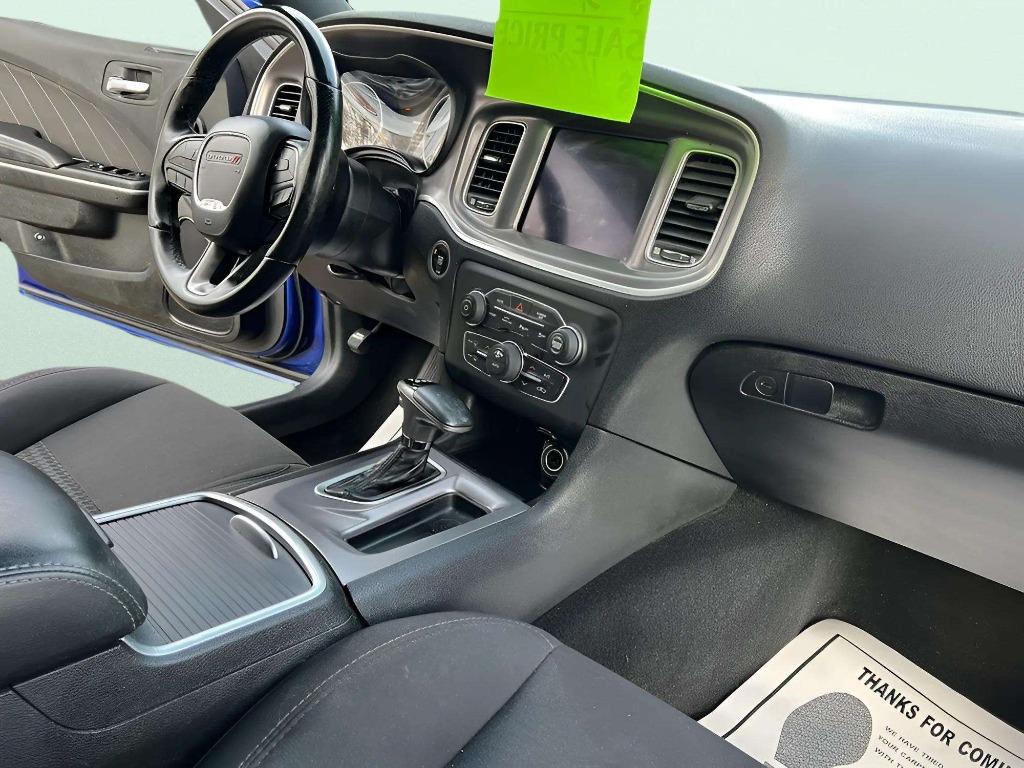 2019 Dodge Charger - $16,995