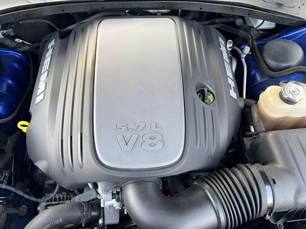 2019 Dodge Charger - $16,995