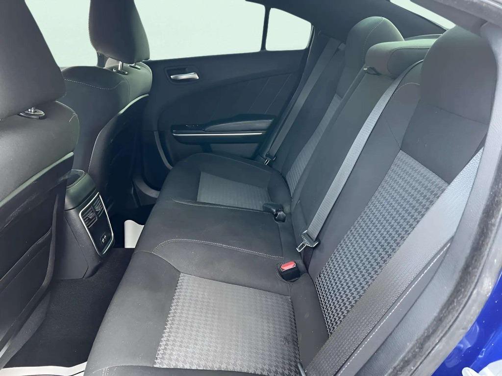 2019 Dodge Charger - $16,995