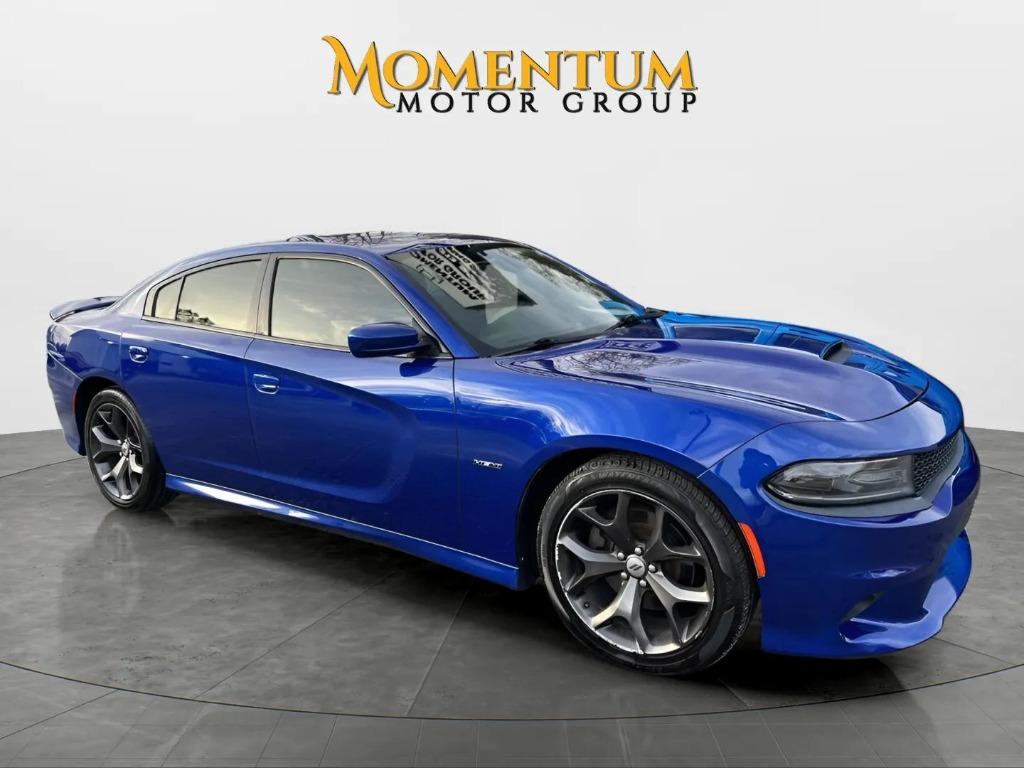 2019 Dodge Charger - $16,995
