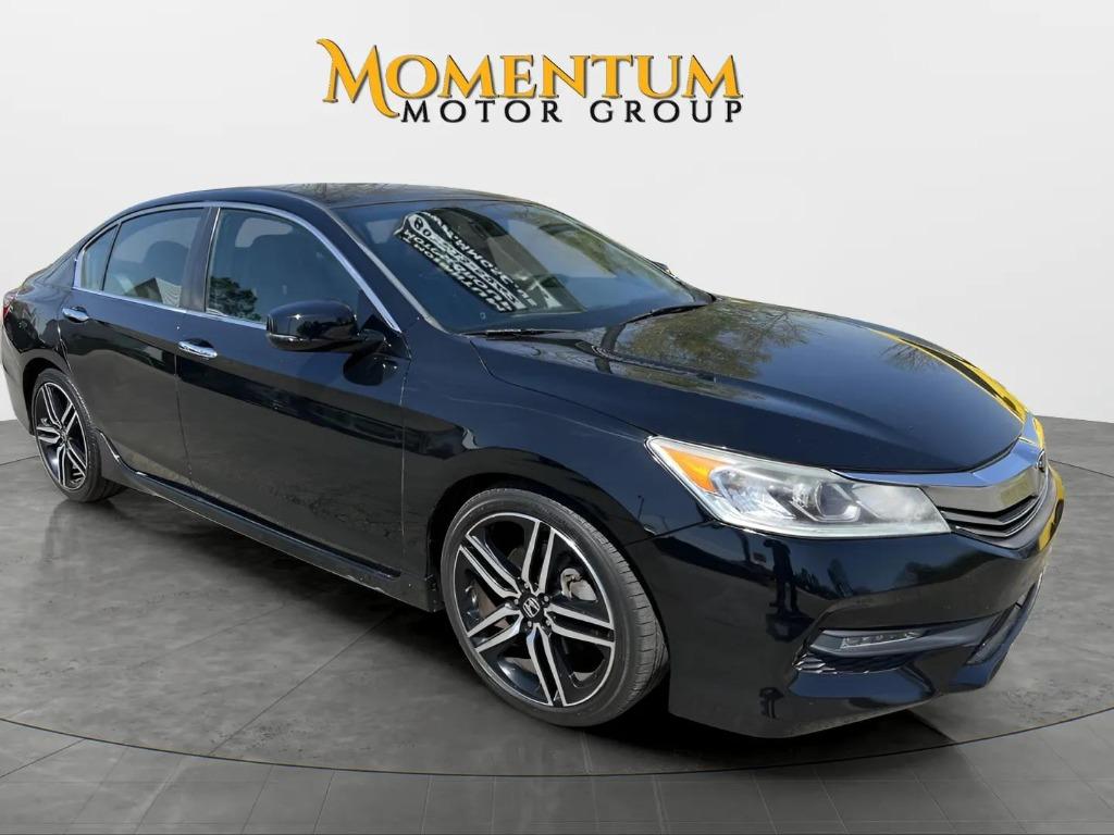 2017 Honda Accord - $18,995