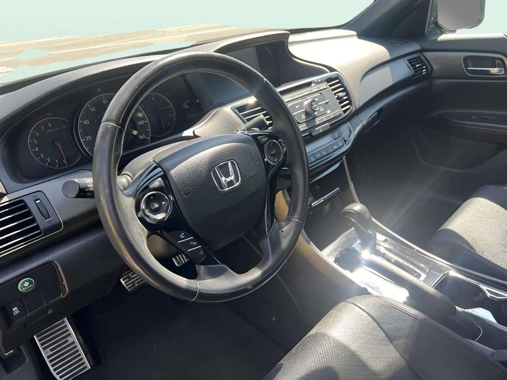 2017 Honda Accord - $18,995