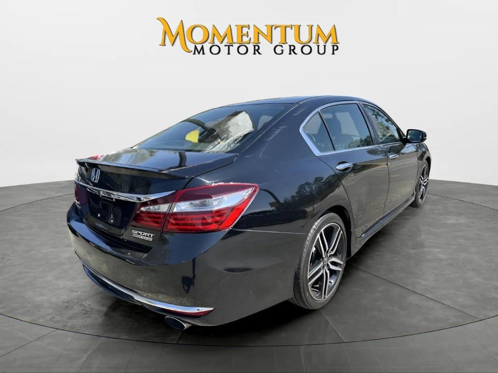 2017 Honda Accord - $18,995
