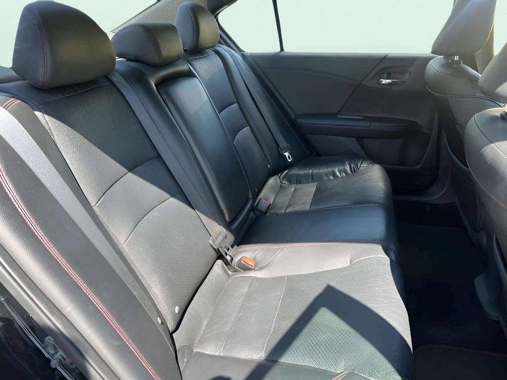 2017 Honda Accord - $18,995