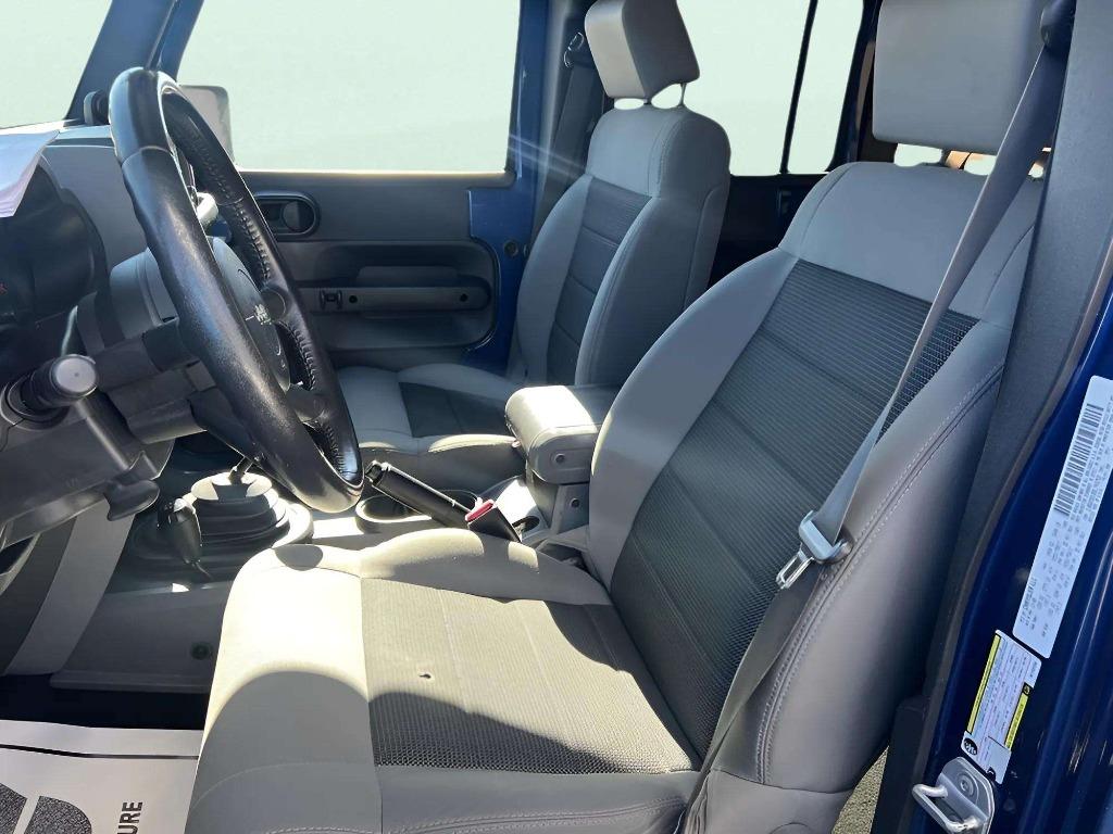 2009 Jeep Wrangler - $11,995