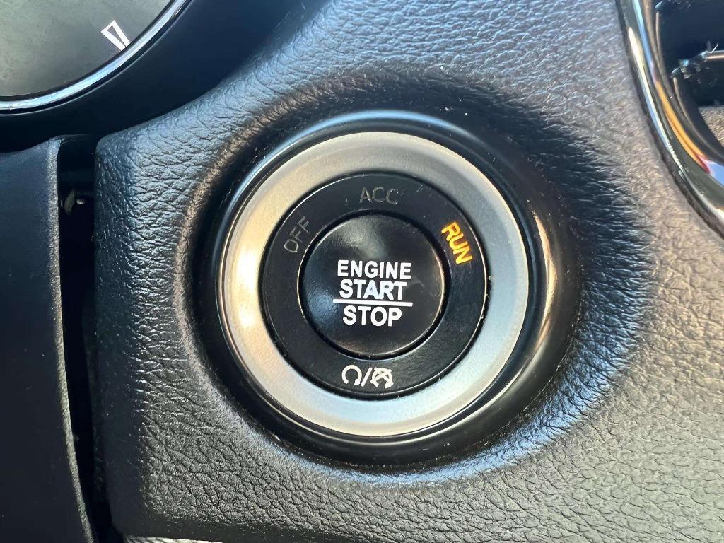 2018 Dodge Durango - $15,995