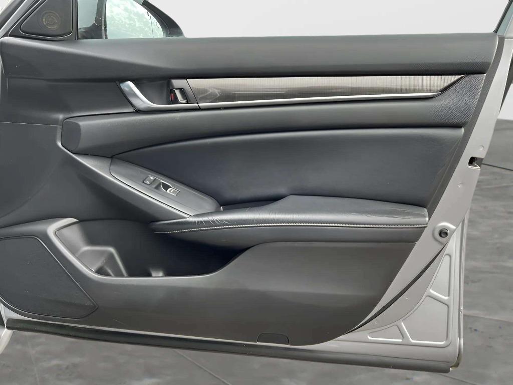 2018 Honda Accord - $23,995