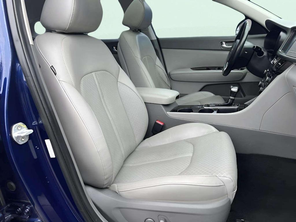 2017 Kia Optima - $14,995