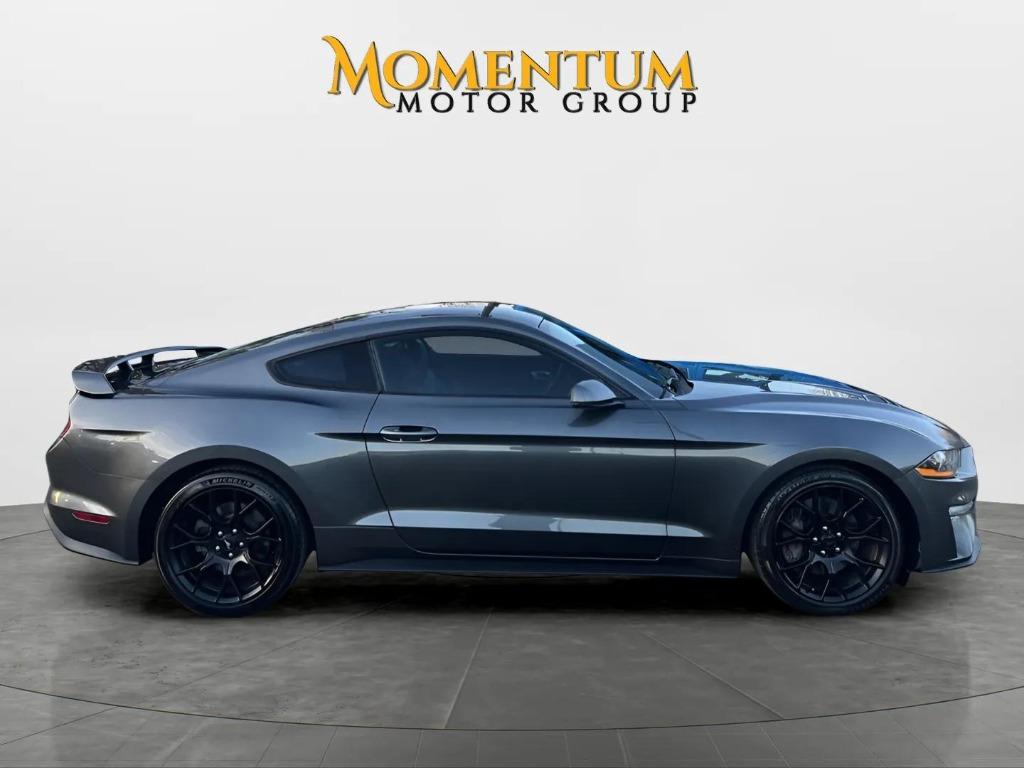 2019 Ford Mustang - $17,995