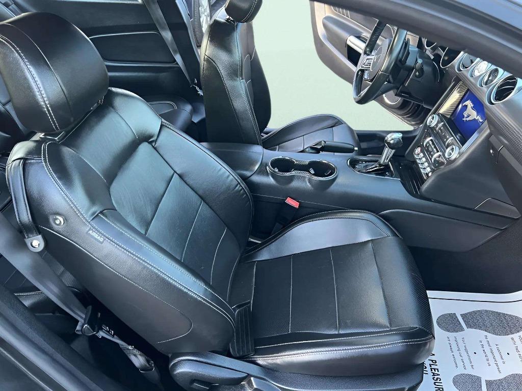 2019 Ford Mustang - $17,995