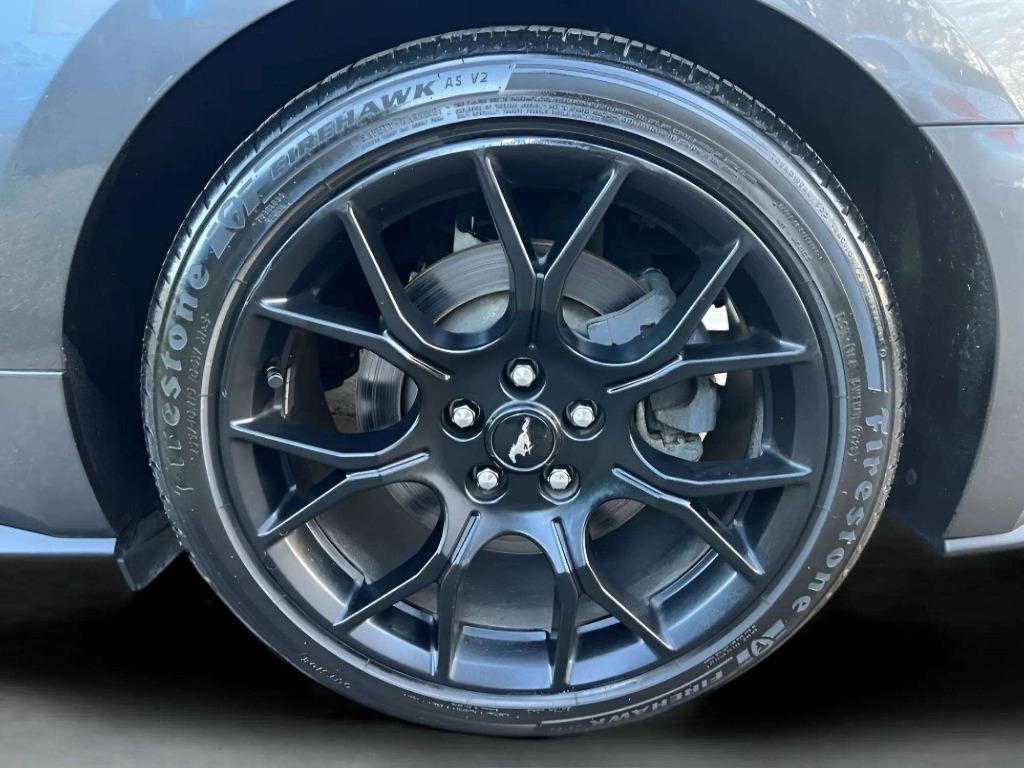 2019 Ford Mustang - $17,995