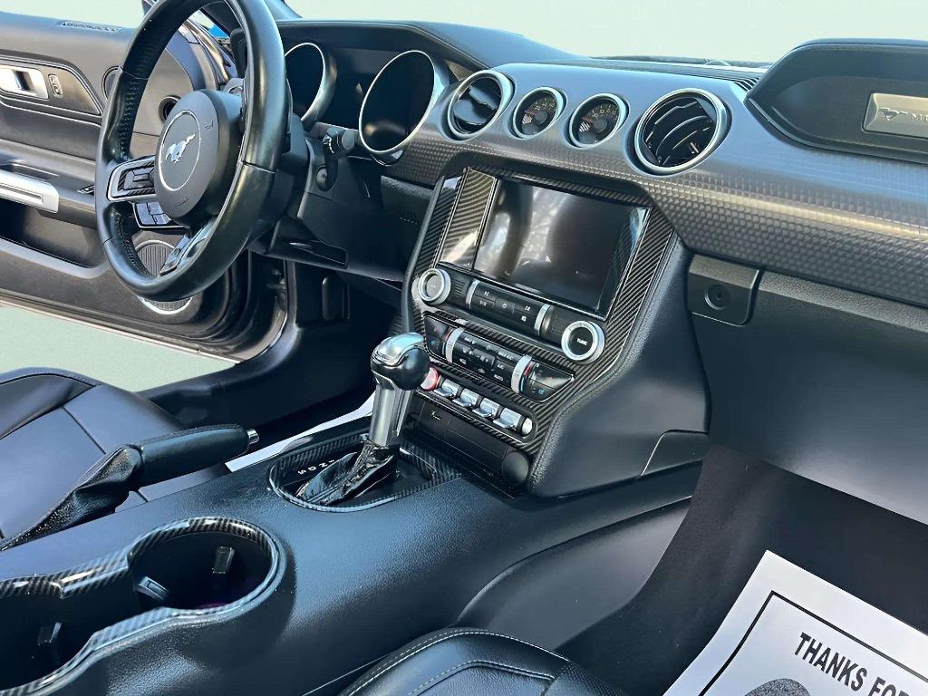2019 Ford Mustang - $17,995