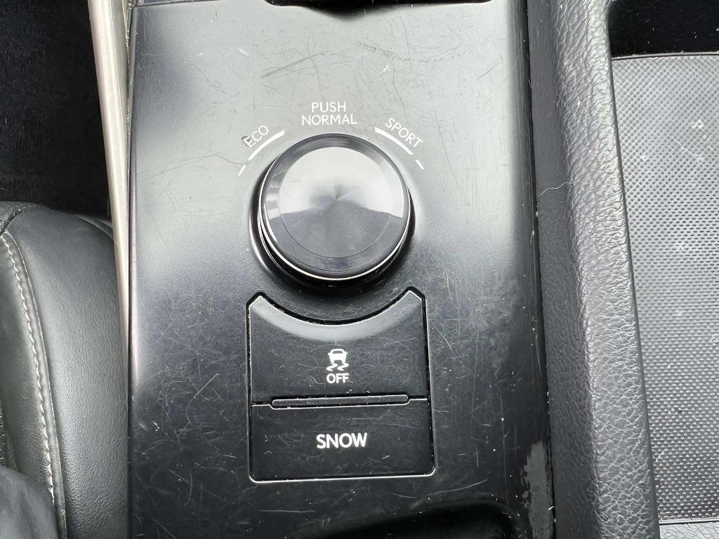 2014 Lexus IS - $14,995