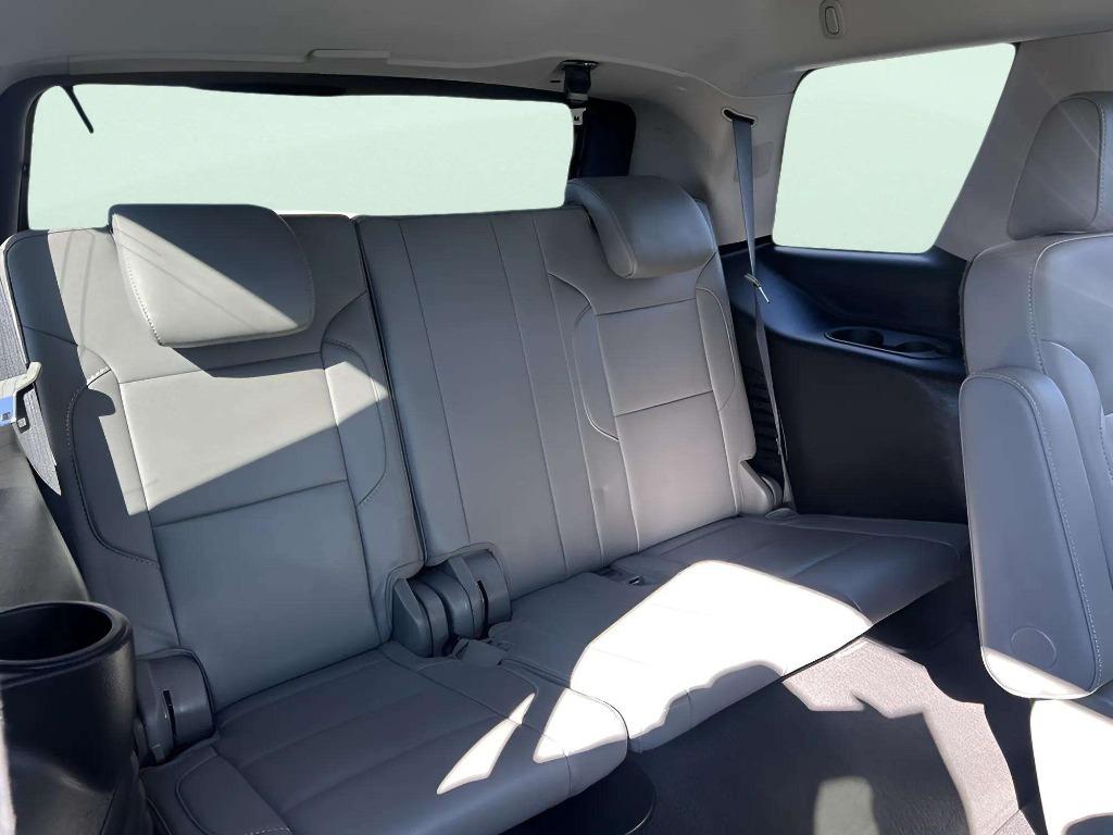 2019 Chevrolet Tahoe - $25,995
