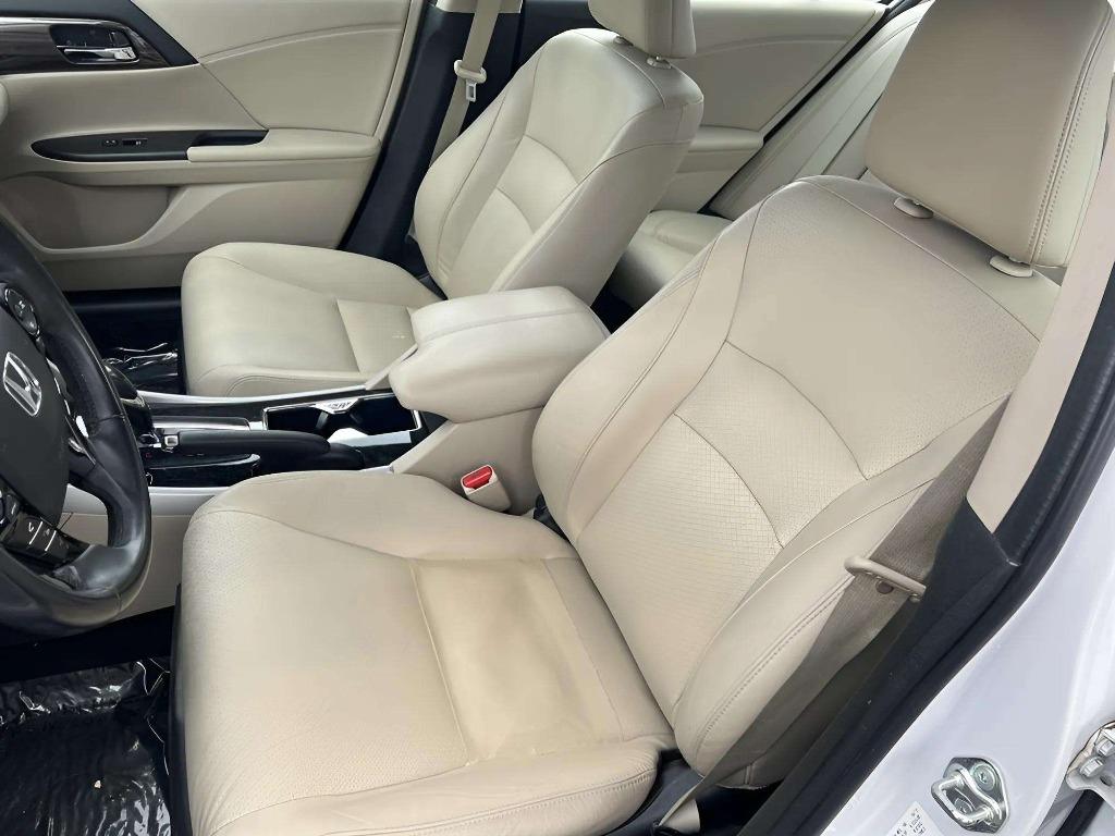 2017 Honda Accord - $17,995
