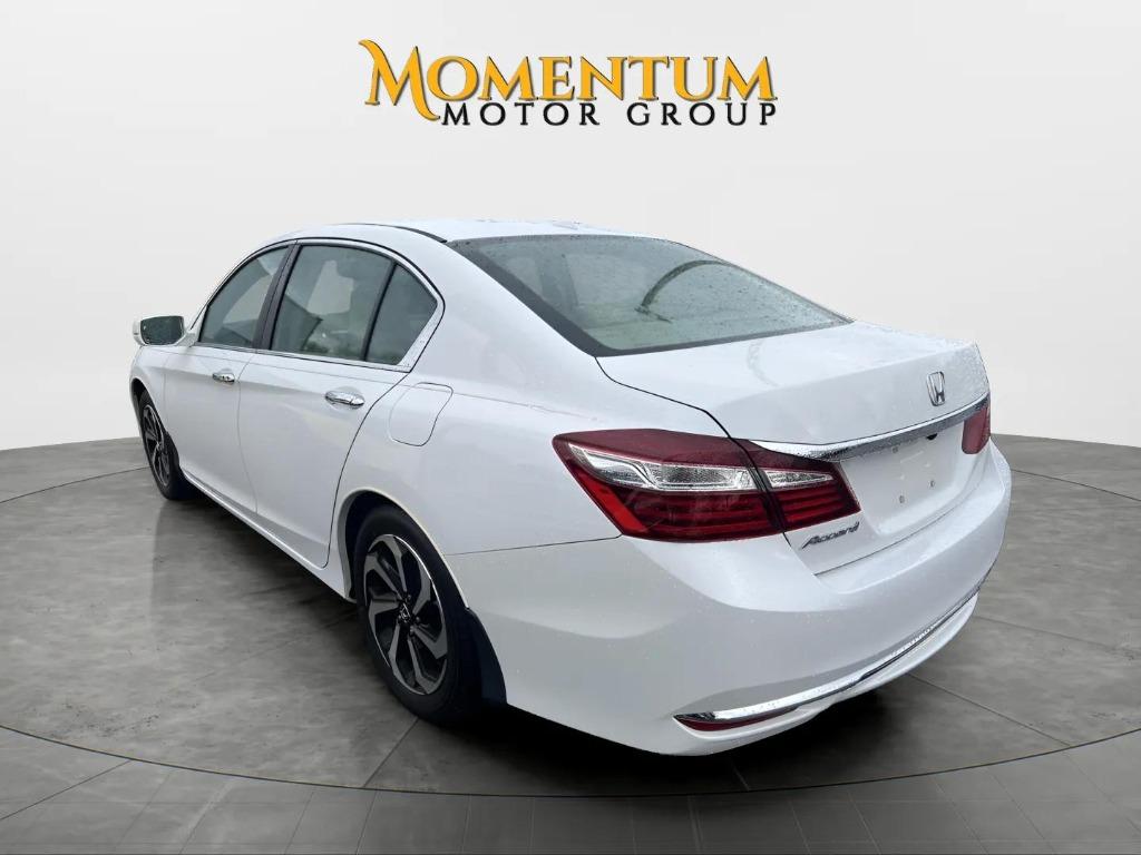 2017 Honda Accord - $17,995