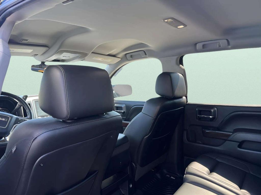 2015 GMC Sierra 1500 - $24,995