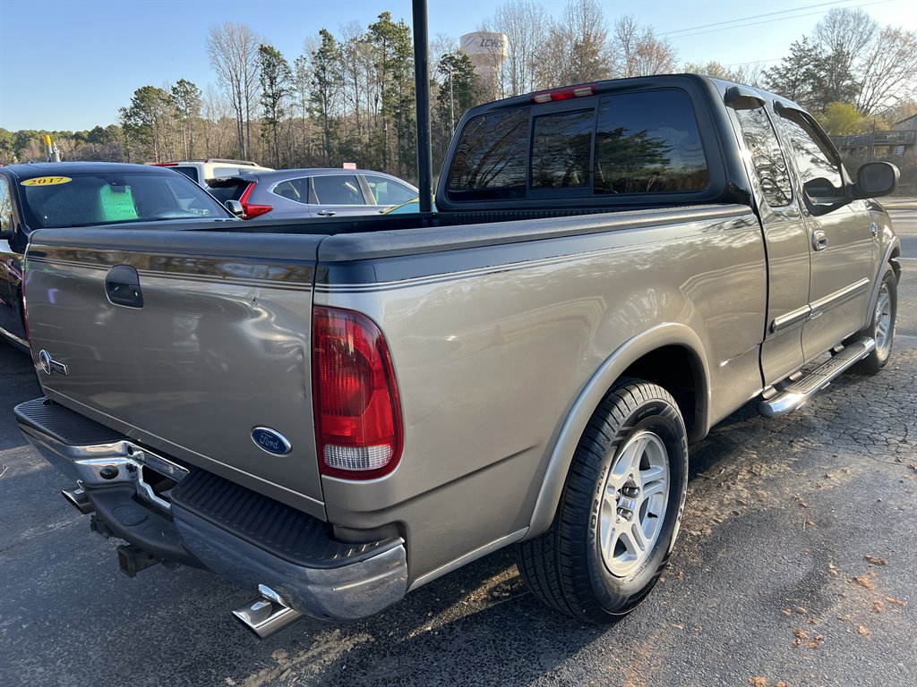 2003 Ford F-150 XL photo