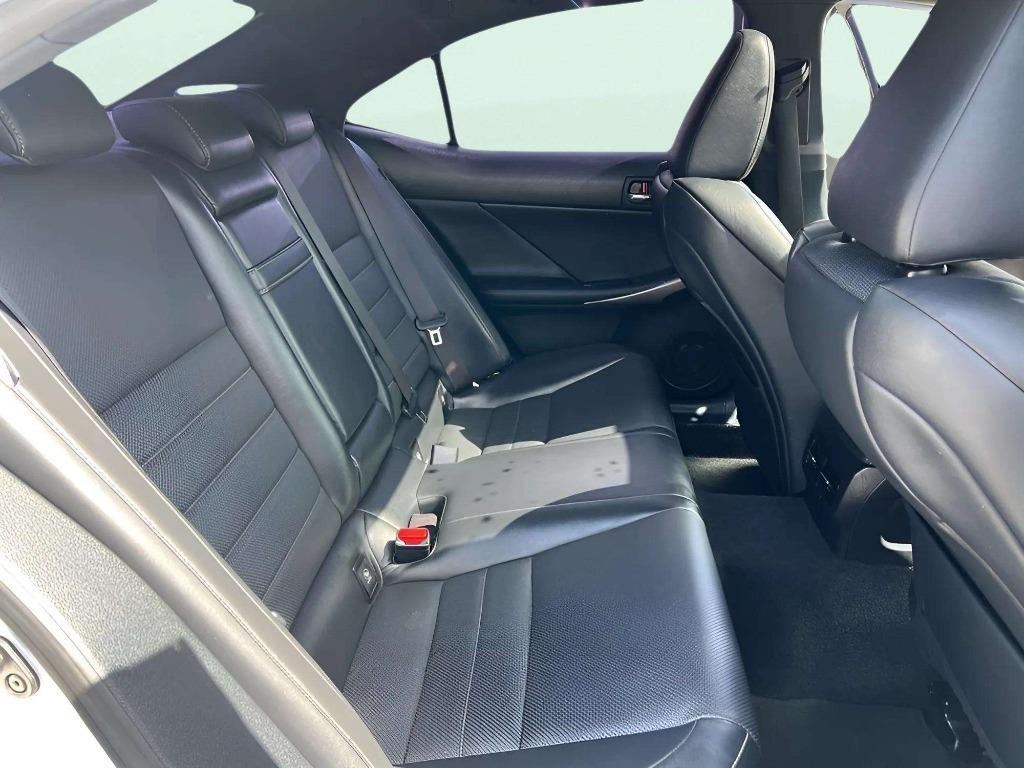 2015 Lexus IS - $18,995