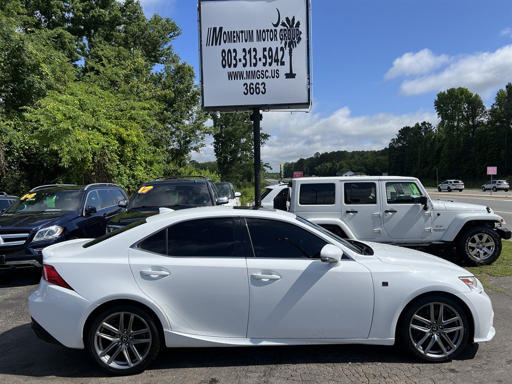 2015 Lexus IS 350 photo