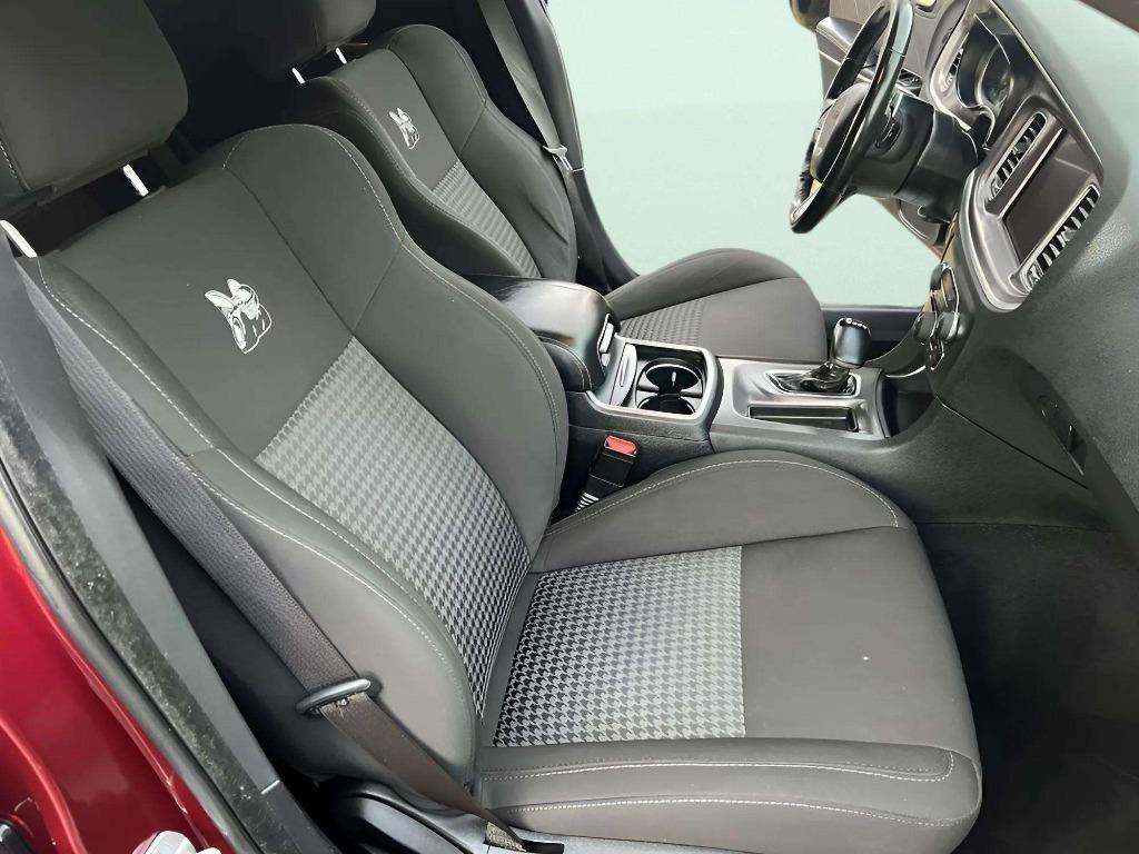 2019 Dodge Charger - $27,995