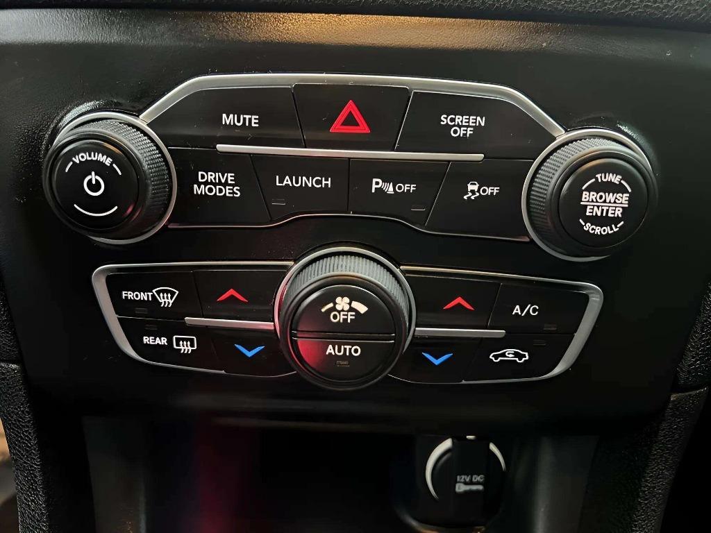 2019 Dodge Charger - $27,995