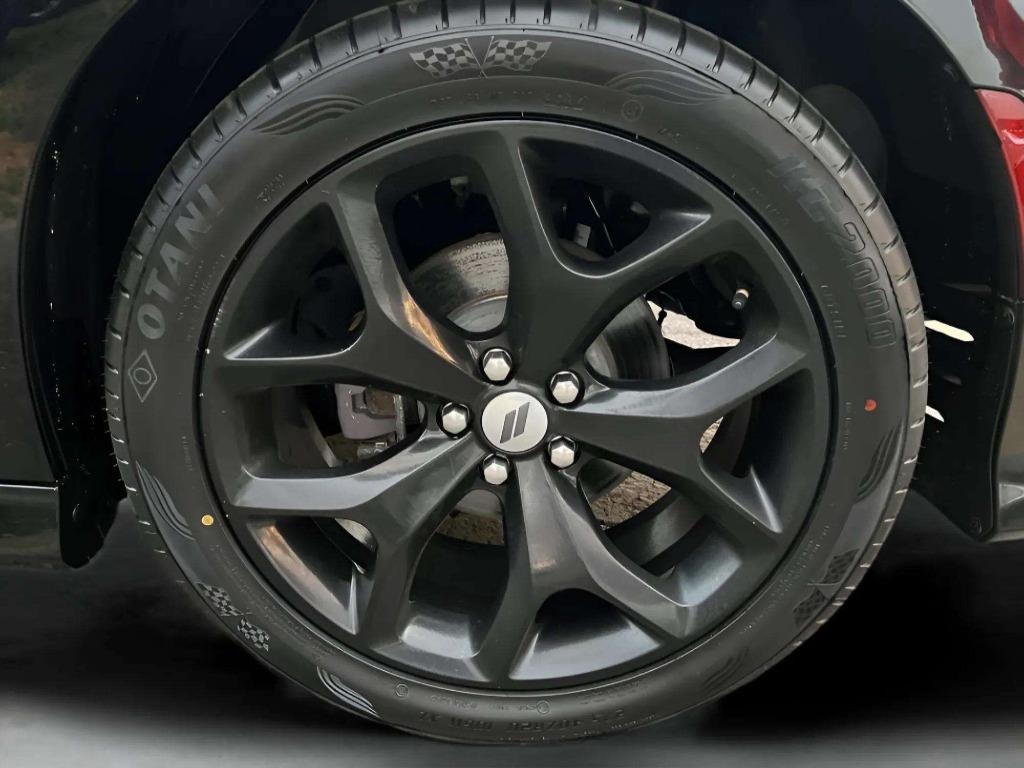 2019 Dodge Charger - $24,995