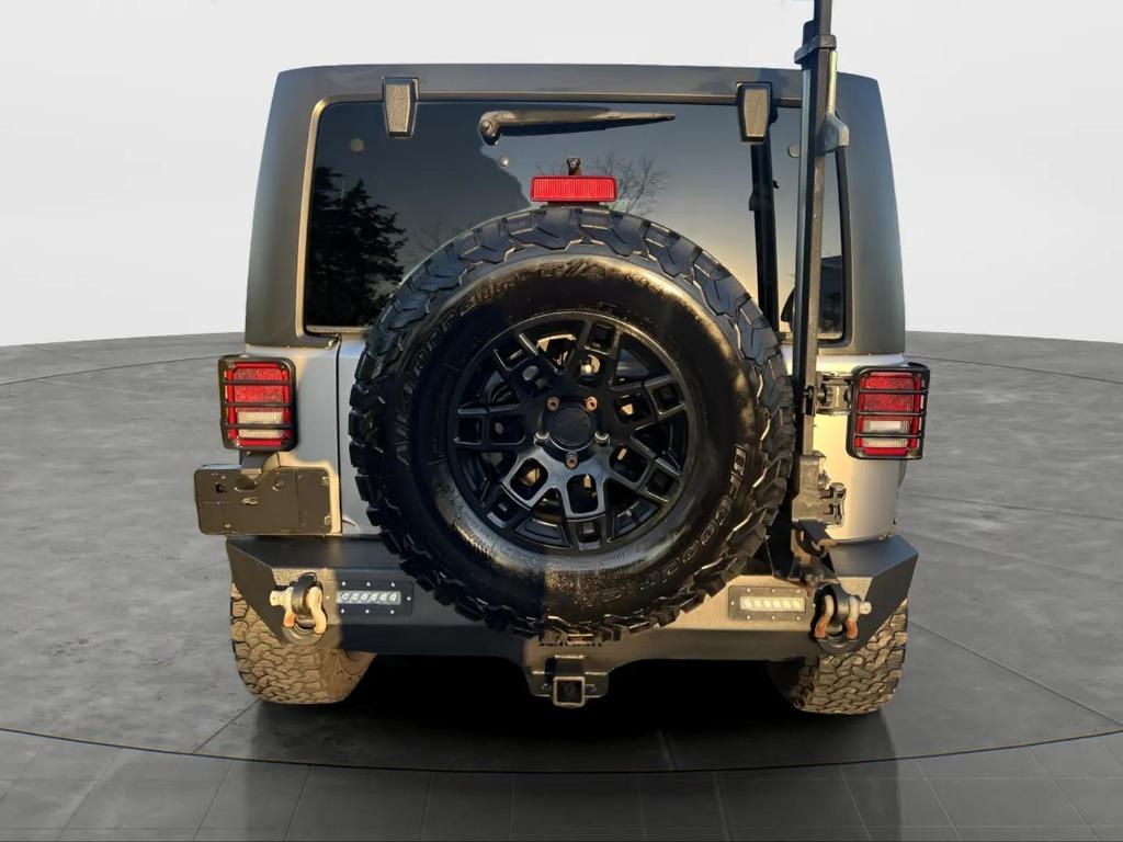 2015 Jeep Wrangler - $20,995