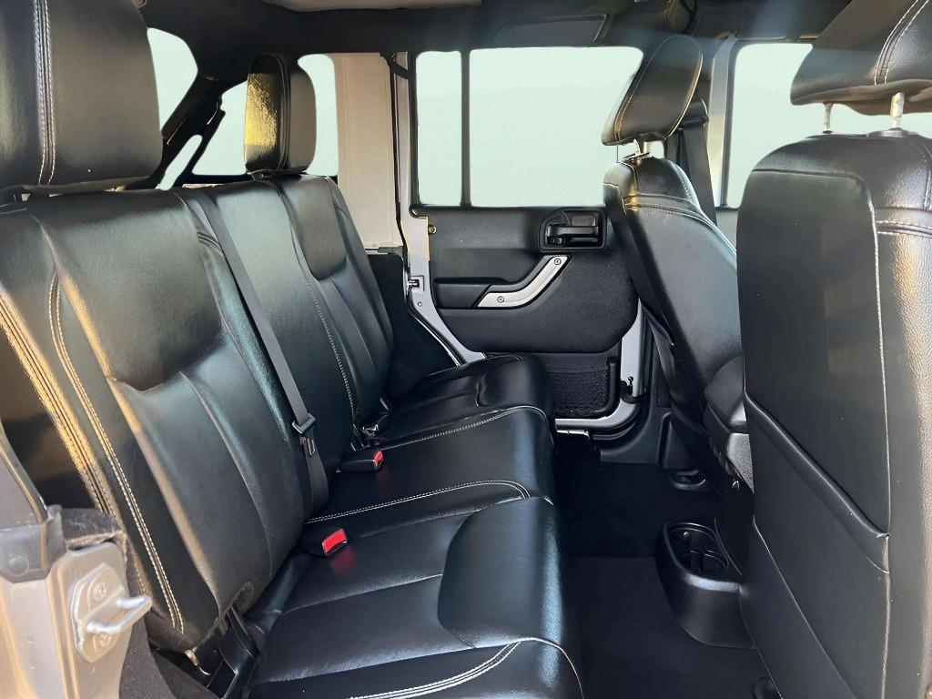 2015 Jeep Wrangler - $20,995