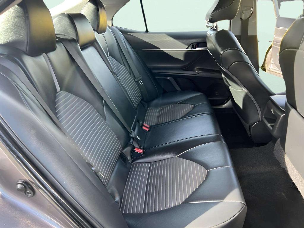 2021 Toyota Camry - $19,995