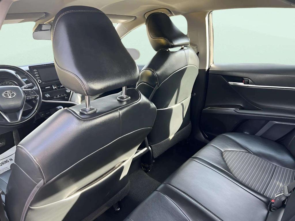 2021 Toyota Camry - $19,995