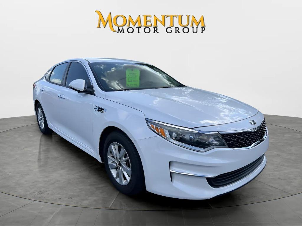 2018 Kia Optima - $11,995