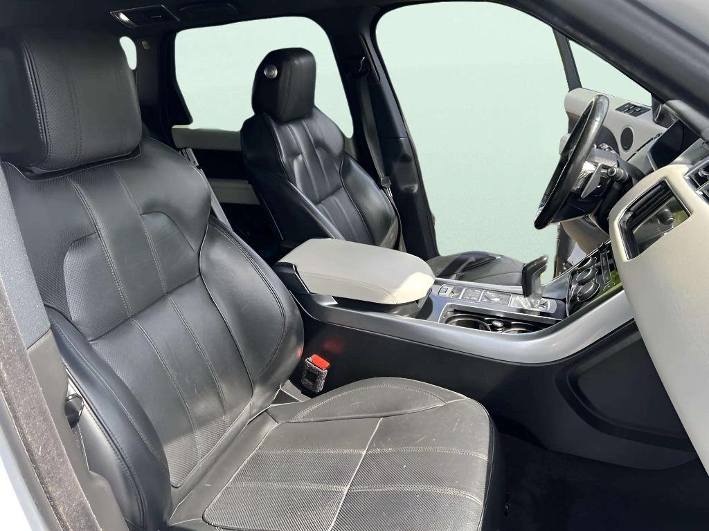 2016 LAND ROVER Range Rover Sport - $15,995