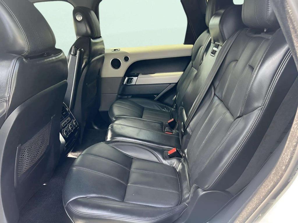 2016 LAND ROVER Range Rover Sport - $15,995
