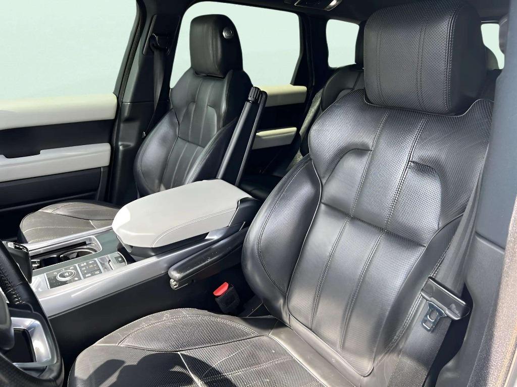 2016 LAND ROVER Range Rover Sport - $15,995