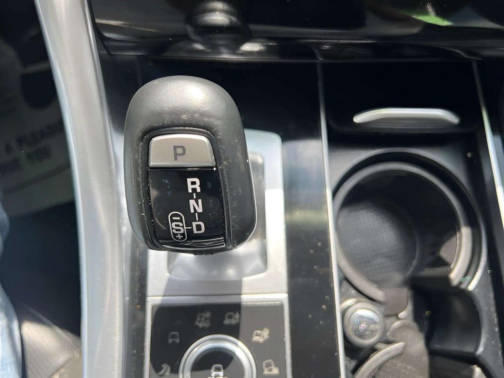 2016 LAND ROVER Range Rover Sport - $15,995