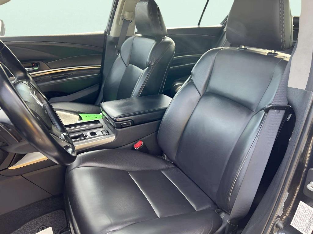 2014 Acura RL - $15,995