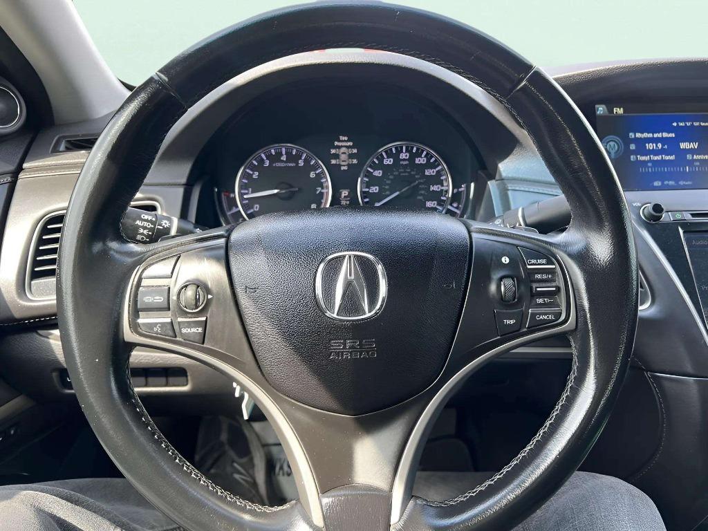 2014 Acura RL - $15,995