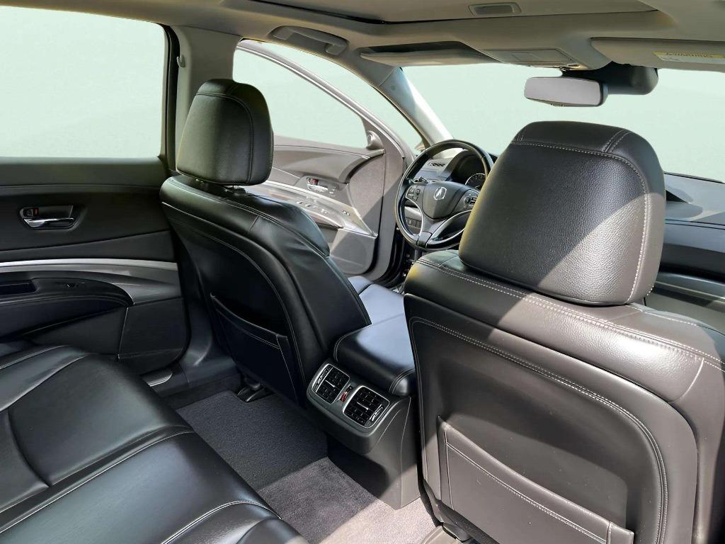 2014 Acura RL - $15,995