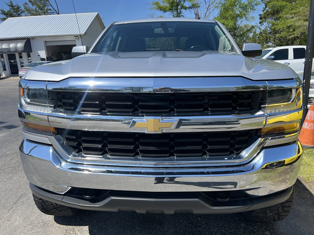 2018 Chevrolet Silverado 1500 LT photo