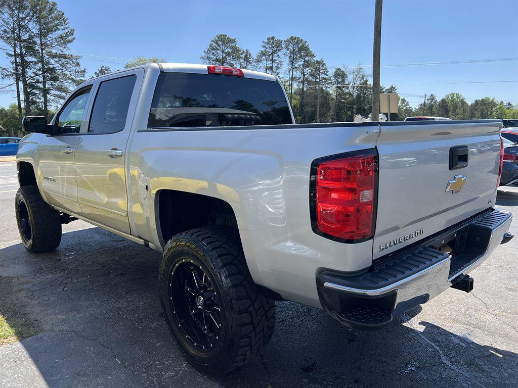2018 Chevrolet Silverado 1500 LT photo