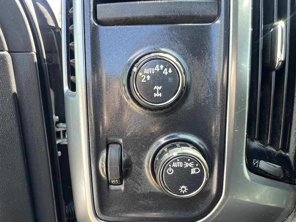 2018 Chevrolet Silverado 1500 LT photo