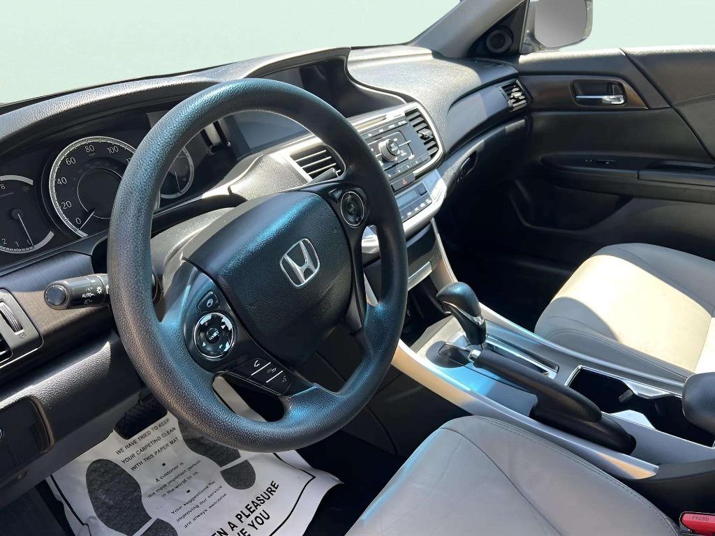 2013 Honda Accord - $10,995