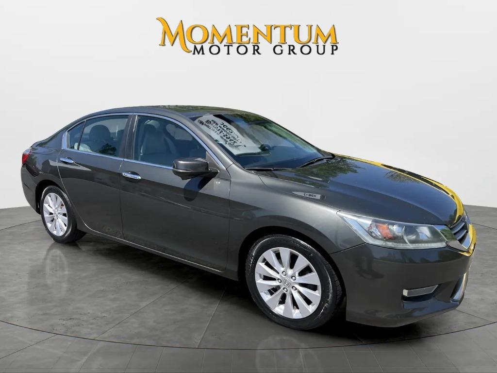 2013 Honda Accord - $10,995