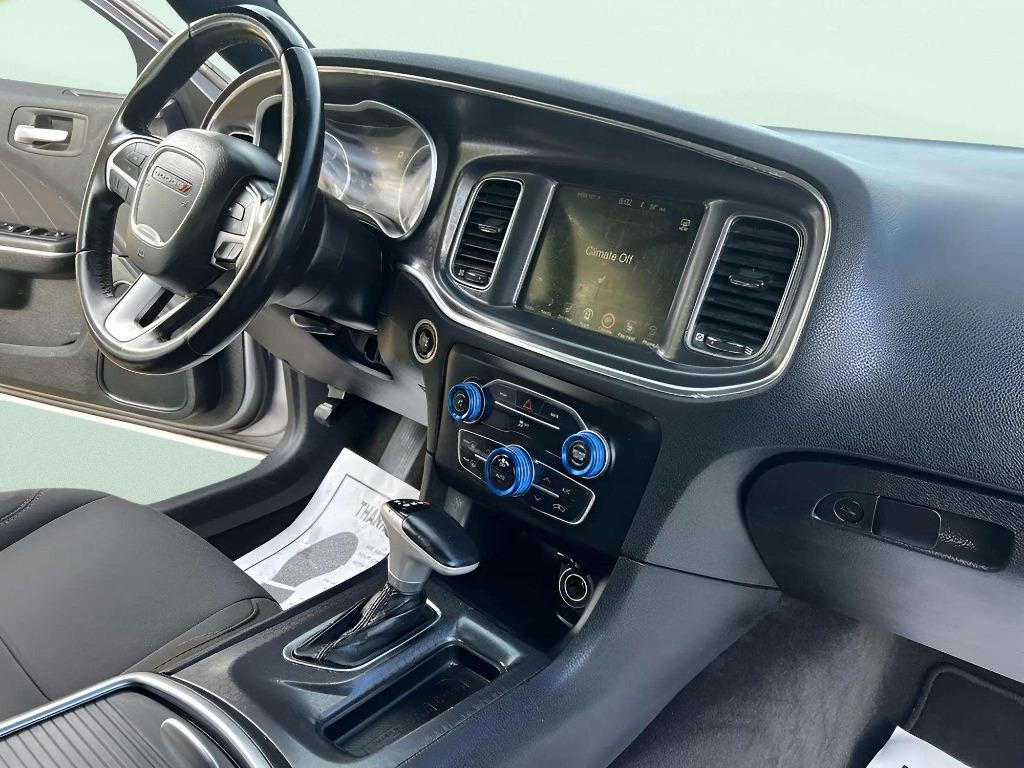 2016 Dodge Charger - $18,995