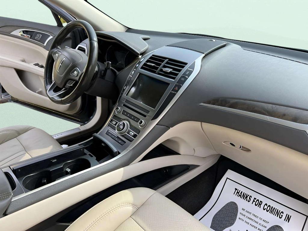 2017 Lincoln MKZ - $14,995