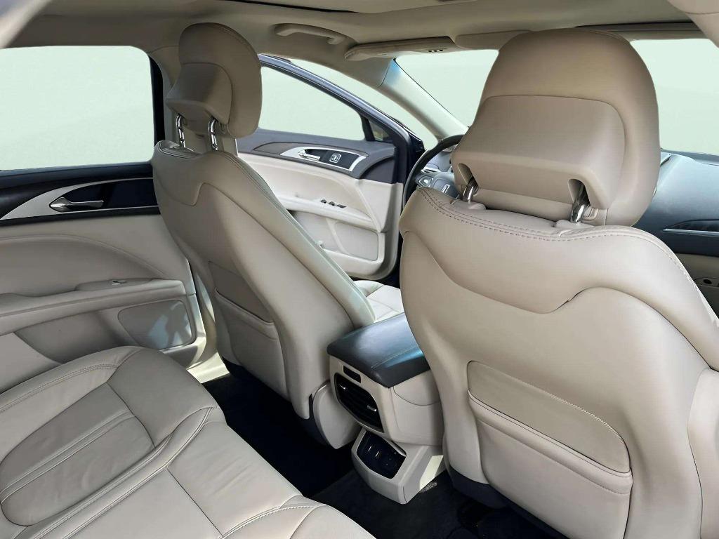 2017 Lincoln MKZ - $14,995
