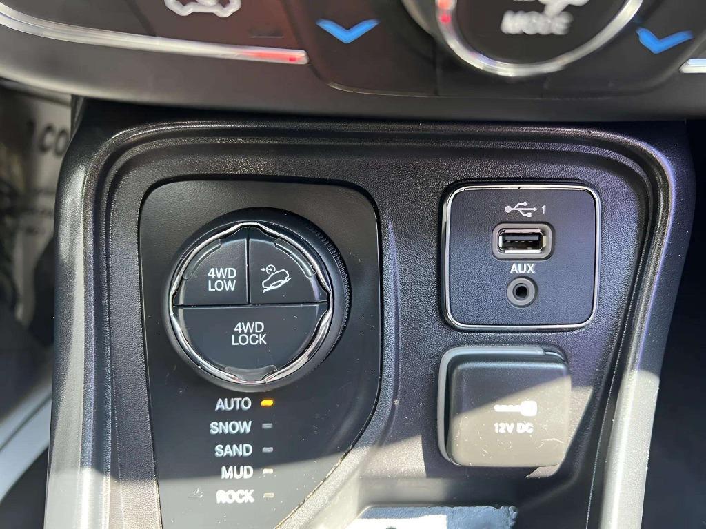2019 Jeep Compass - $12,995