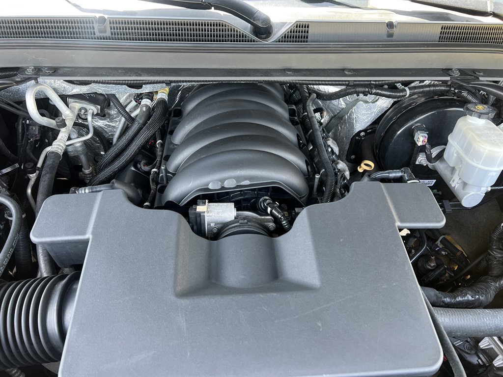 2016 Cadillac Escalade ESV Luxury photo